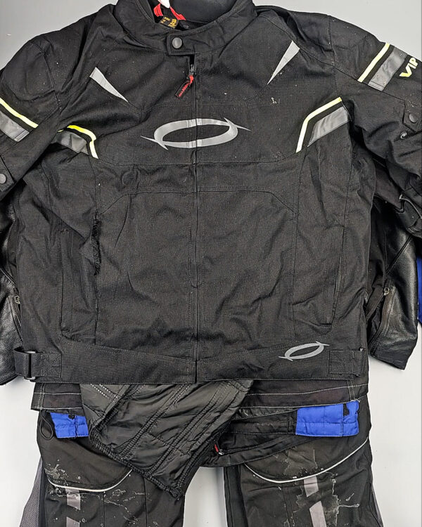 Фотография  243 - МОТО одежда mix БМ#20 кг, ЛОТ СХ-0278 оптом в Рязани и Рязанской области