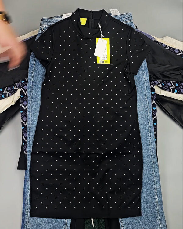 Фотография  663 - JACK JONES Women Winter mix 075 #15 кг, ЛОТ СТ-10012 оптом в Рязани и Рязанской области