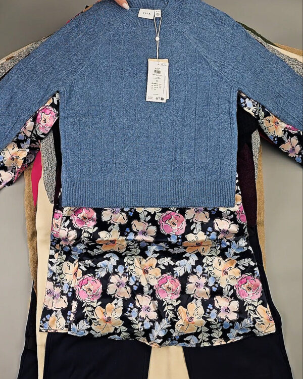 Фотография  916 - VILA Winter mix 104#15 кг, ЛОТ СТ-10079 оптом в Рязани и Рязанской области