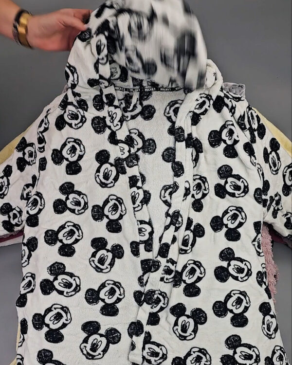 Фотография  767 - Халаты+пижамы флис Англия (SLEEPWEAR PREMIUM)#20 кг, ЛОТ СХ-0290 оптом в Рязани и Рязанской области